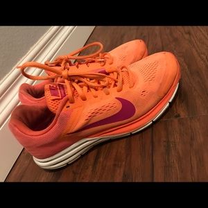 Women's Nike training shoe